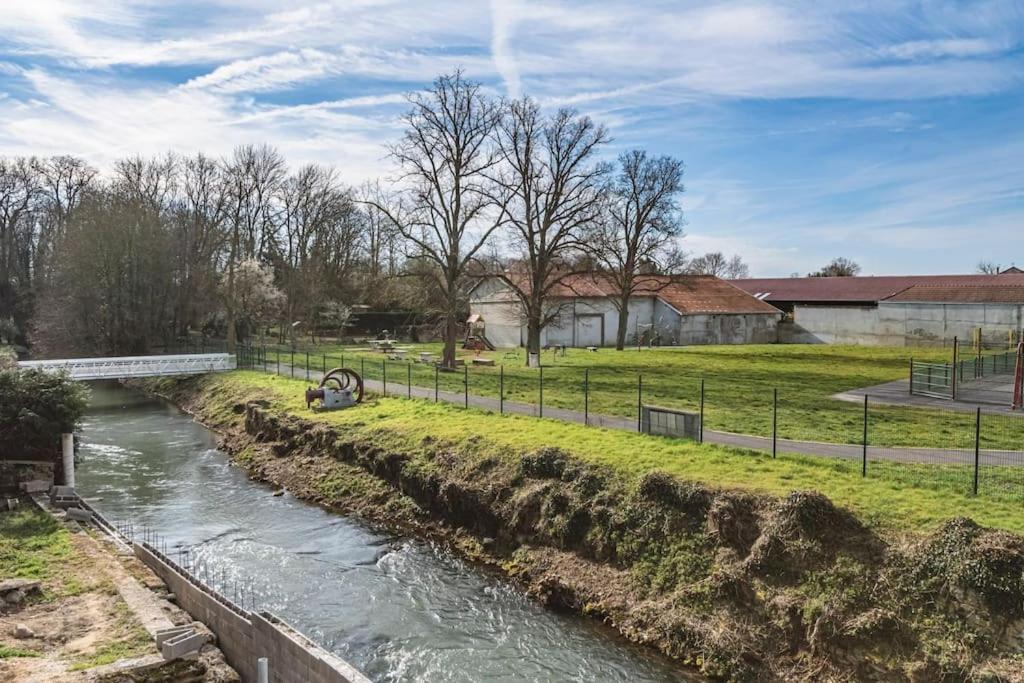 "Le Chaleureux" Appartement Pour 4 Personnes Isles-sur-Suippe Exterior foto